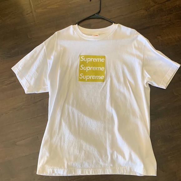 Supreme x Asspizza 2021 Mystery box logo
